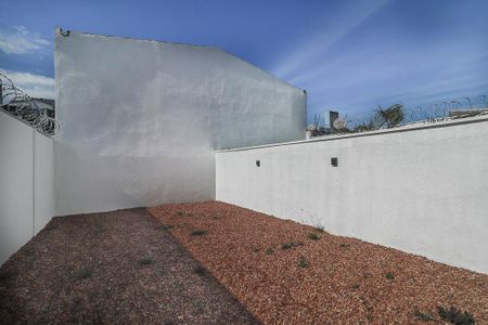Casa para alugar com 132m², 3 quartos e 4 vagasFundos