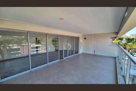 Apartamento à venda com 155m², 3 quartos e 3 vagas
