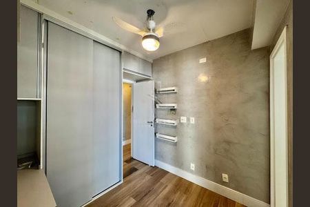 Apartamento à venda com 131m², 3 quartos e 2 vagas