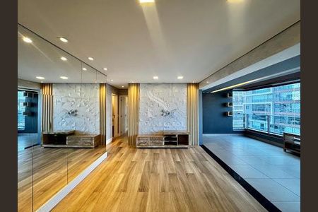 Apartamento à venda com 3 quartos, 131m² em Brooklin, São Paulo