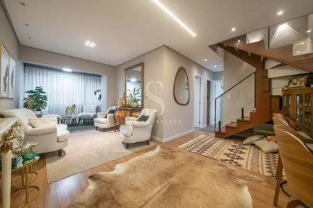 Apartamento à venda com 4 quartos, 180m² em Vila Gumercindo, São Paulo