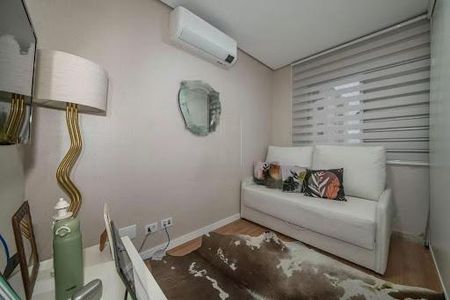 Apartamento à venda com 4 quartos, 180m² em Vila Gumercindo, São Paulo