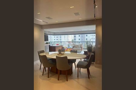 Apartamento à venda com 147m², 3 quartos e 2 vagas
