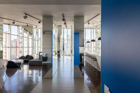 Apartamento para alugar com 51m², 1 quarto e 1 vaga Apartamento para alugar com 51m², 1 quarto e 1 vagaÁrea comum - Salão de festas