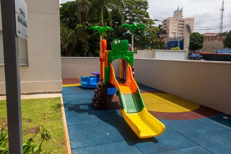 Apartamento para alugar com 38m², 2 quartos e 1 vaga Apartamento para alugar com 38m², 2 quartos e 1 vagaÁrea comum - Playground