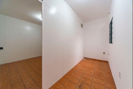 Casa para alugar com 78m², 2 quartos e sem vaga Casa para alugar com 78m², 2 quartos e sem vagaEscritório