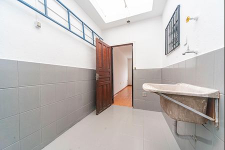 Casa para alugar com 78m², 2 quartos e sem vaga Casa para alugar com 78m², 2 quartos e sem vagaÁrea de Serviço