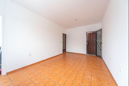 Casa para alugar com 78m², 2 quartos e sem vaga Casa para alugar com 78m², 2 quartos e sem vagaSala