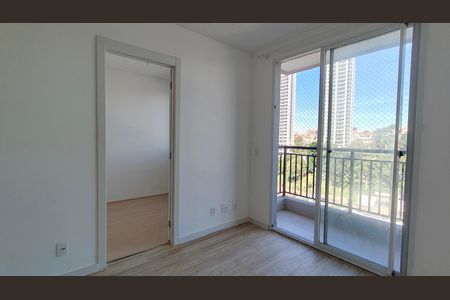 Apartamento para alugar com 39m², 2 quartos e sem vaga