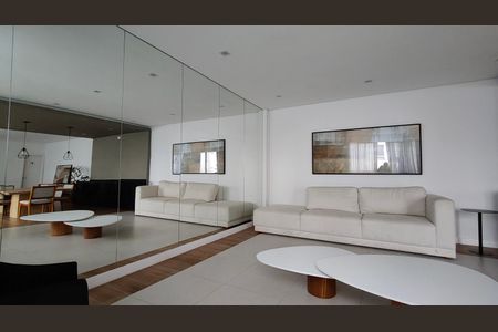 Apartamento para alugar com 39m², 2 quartos e sem vaga