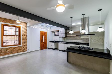 Casa de condomínio para alugar com 94m², 2 quartos e 1 vagaSala/cozinha