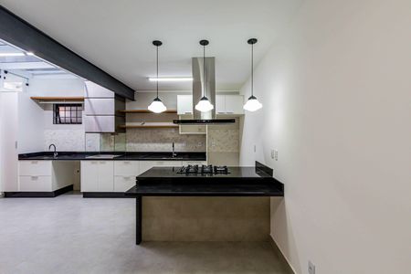 Casa de condomínio para alugar com 94m², 2 quartos e 1 vagaSala/cozinha