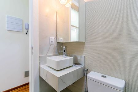 Casa de condomínio para alugar com 94m², 2 quartos e 1 vagaBanheiro social