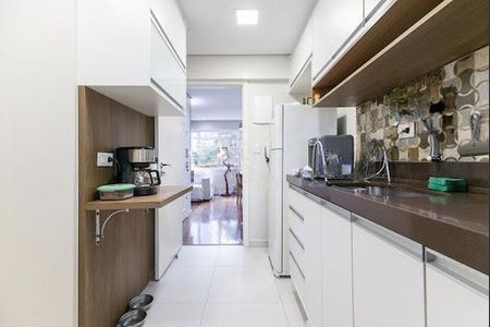 Apartamento à venda com 2 quartos, 60m² em Itaim Bibi, São Paulo
