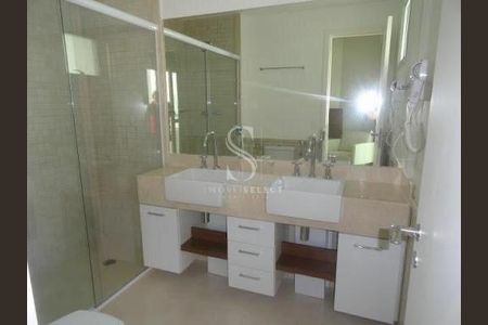 Apartamento à venda com 133m², 2 quartos e 2 vagas