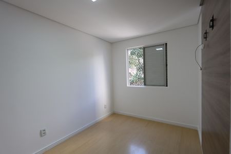 Apartamento para alugar com 54m², 2 quartos e 1 vagaquarto 2