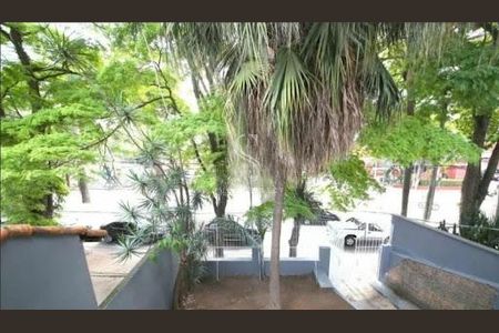 Casa à venda com 3 quartos, 144m² em Santo Amaro, São Paulo