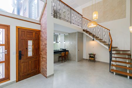 Casa de condomínio para alugar com 92m², 1 quarto e 1 vaga Casa de condomínio para alugar com 92m², 1 quarto e 1 vagaSala