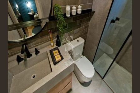 Apartamento à venda com 4 quartos, 205m² em Vila Cordeiro, São Paulo