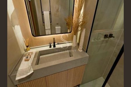 Apartamento à venda com 4 quartos, 205m² em Vila Cordeiro, São Paulo