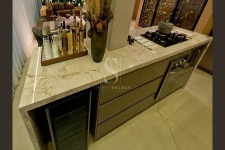 Apartamento à venda com 4 quartos, 205m² em Vila Cordeiro, São Paulo