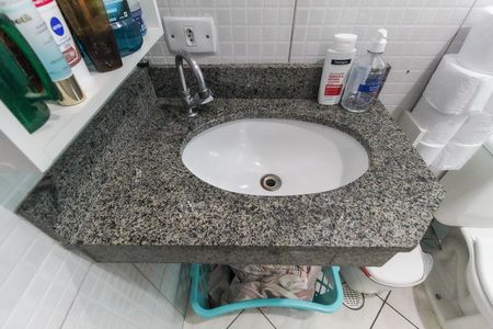 Casa à venda com 78m², 2 quartos e 2 vagas Casa à venda com 78m², 2 quartos e 2 vagasBanheiro da Suíte 2