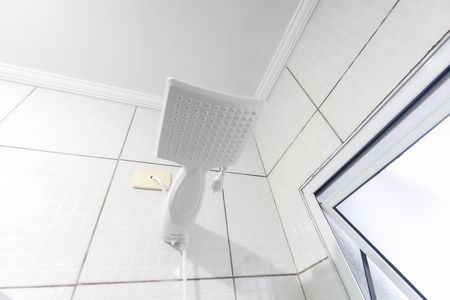 Casa à venda com 78m², 2 quartos e 2 vagas Casa à venda com 78m², 2 quartos e 2 vagasBanheiro da Suíte 2