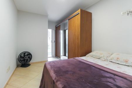 Casa à venda com 78m², 2 quartos e 2 vagas Casa à venda com 78m², 2 quartos e 2 vagasSuíte 2