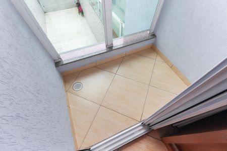 Casa à venda com 78m², 2 quartos e 2 vagas Casa à venda com 78m², 2 quartos e 2 vagasVaranda do Suíte 2