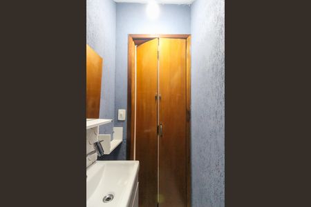 Casa à venda com 78m², 2 quartos e 2 vagas Casa à venda com 78m², 2 quartos e 2 vagasLavabo