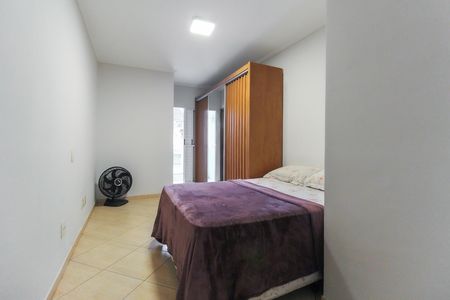 Casa à venda com 78m², 2 quartos e 2 vagas Casa à venda com 78m², 2 quartos e 2 vagasSuíte 2