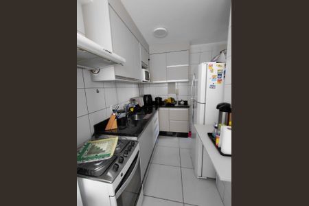 Cozinha de apartamento à venda com 2 quartos, 47m² em Vila Abaeté, Campinas