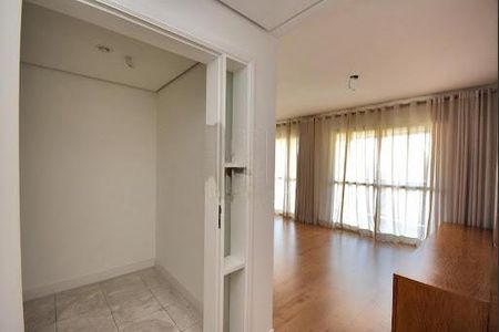 Apartamento à venda com 195m², 4 quartos e 4 vagas