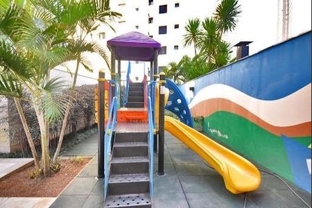 Apartamento à venda com 195m², 4 quartos e 4 vagas