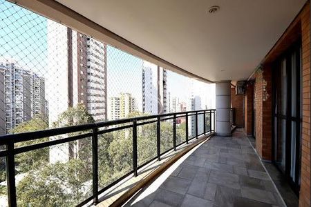 Apartamento à venda com 195m², 4 quartos e 4 vagas