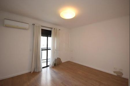Apartamento à venda com 195m², 4 quartos e 4 vagas