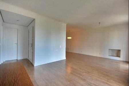 Apartamento à venda com 195m², 4 quartos e 4 vagas