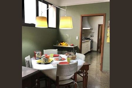 Apartamento à venda com 4 quartos, 195m² em Chácara Santo Antônio, São Paulo