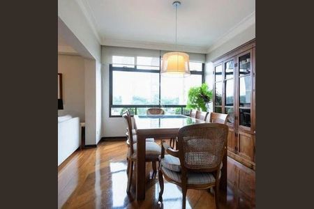 Apartamento à venda com 4 quartos, 195m² em Chácara Santo Antônio, São Paulo