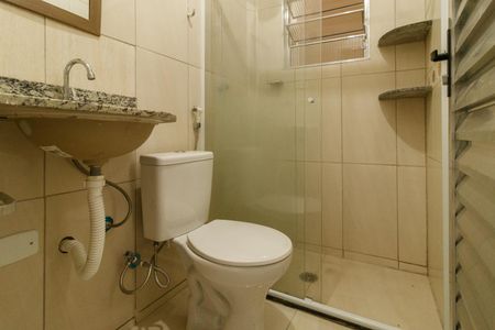 Banheiro de casa para alugar com 1 quarto, 40m² em Jardim Joana D’arc, São Paulo