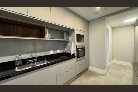 Apartamento à venda com 200m², 4 quartos e 3 vagas