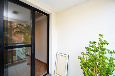 varanda Sala de apartamento para alugar com 1 quarto, 56m² em Pinheiros, São Paulo