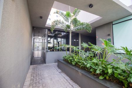 Apartamento para alugar com 74m², 2 quartos e 2 vagasEntrada