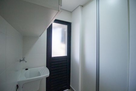 Apartamento para alugar com 74m², 2 quartos e 2 vagasÁrea de Serviço