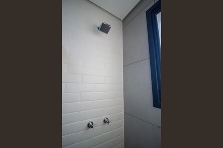 Apartamento para alugar com 74m², 2 quartos e 2 vagasBanheiro