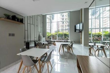 Apartamento à venda com 4 quartos, 157m² em Pompeia, São Paulo