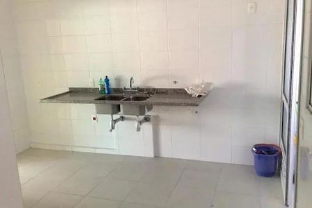 Apartamento à venda com 4 quartos, 157m² em Pompeia, São Paulo