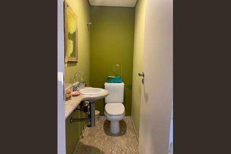 Apartamento à venda com 211m², 4 quartos e 4 vagas