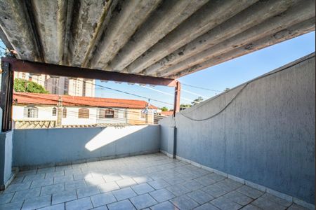 Casa à venda com 79m², 2 quartos e 1 vaga Casa à venda com 79m², 2 quartos e 1 vagaVaranda