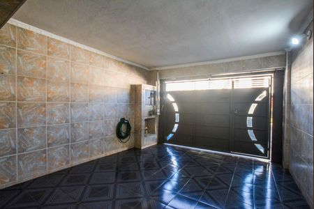 Casa à venda com 79m², 2 quartos e 1 vaga Casa à venda com 79m², 2 quartos e 1 vagaGaragem